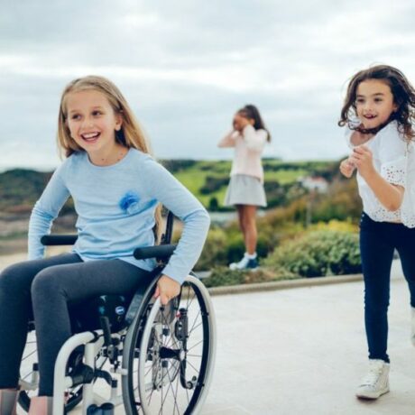 Dečija invalidska kolica