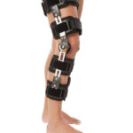 Ortoza za koleno sa zglobom